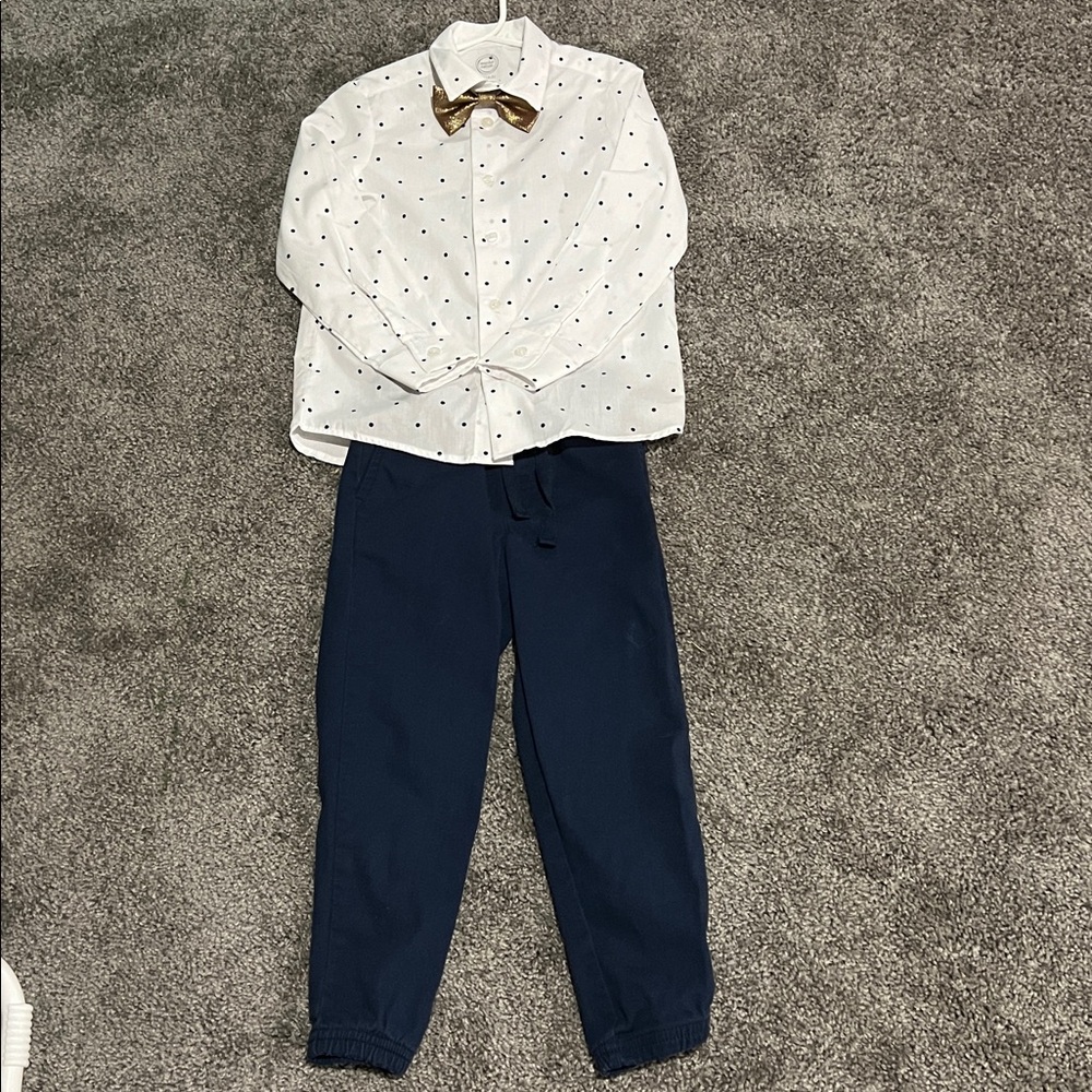 Wonder Nation Polka Dot Shirt and Navy Pants Set